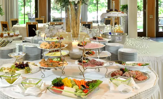 Lindtner Breakfast Buffet