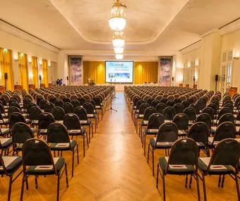 Großer Saal chairs