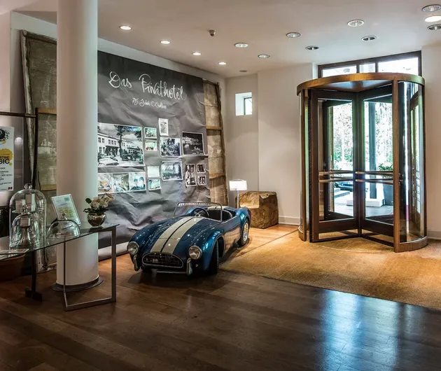 Privathotel Lindtner Entrance Area Inside bright